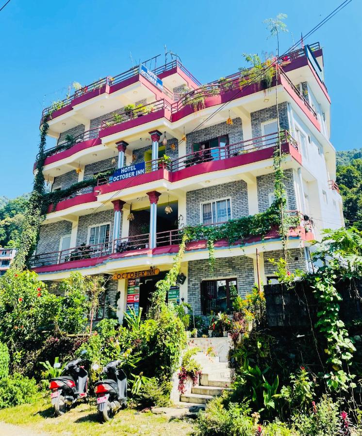 Hotel October Inn Pokhara Exterior foto